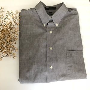 DKNY men’s button down shirt